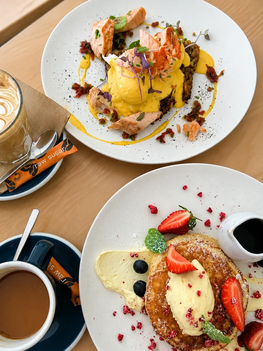 Breakfast plates and coffee at Kawakawa at Salt